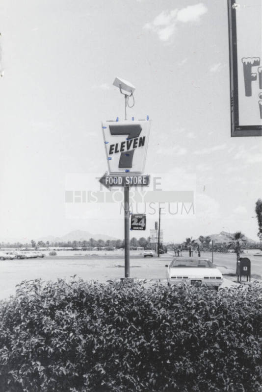Seven Eleven Food Store - 2800 South Mill Avenue, Tempe, Arizona