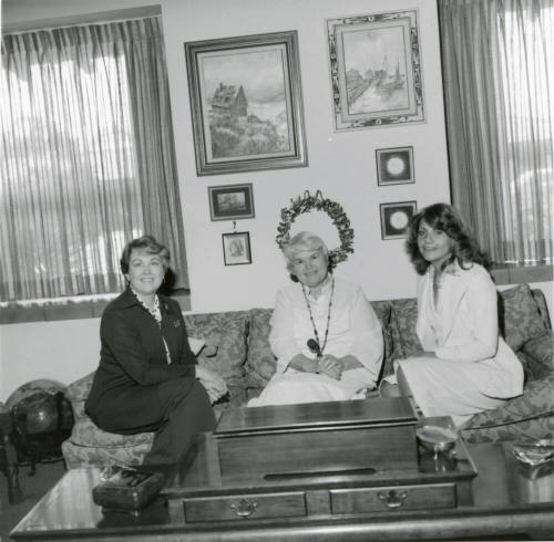 Special Guest... - Tempe Daily News - March 1, 1978
