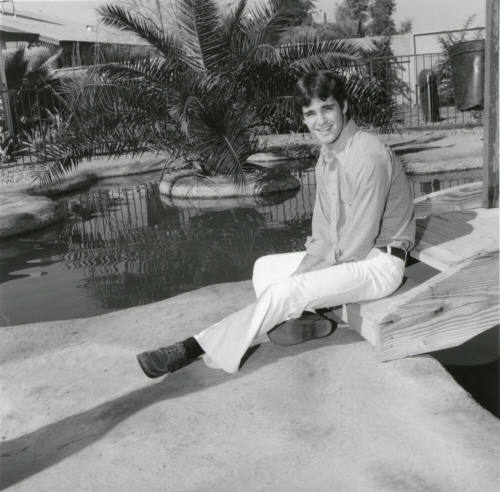 Making Progress - Tempe Daily News - Friday, March 3, 1978