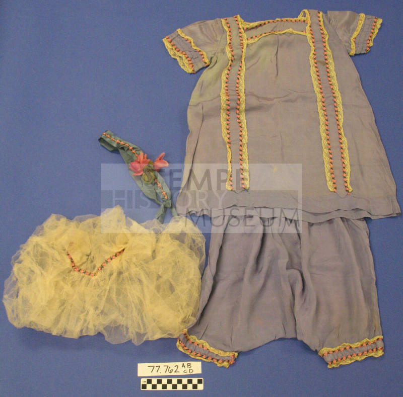 Child's dress with matching parts