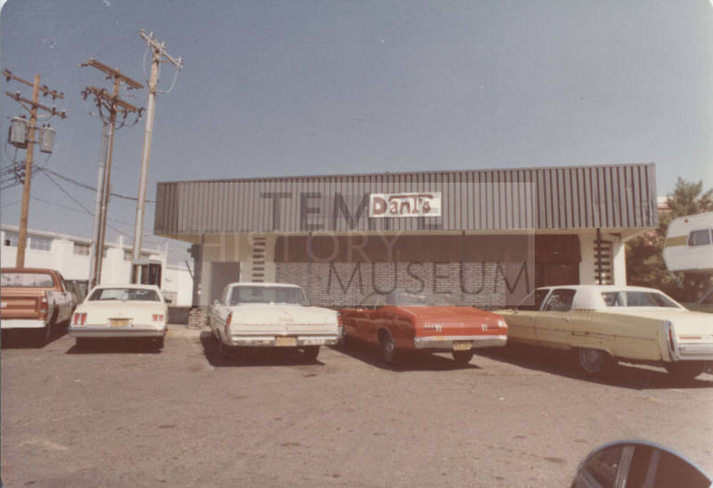 Dan-T's - 3300 South Mill Avenue, Tempe, Arizona
