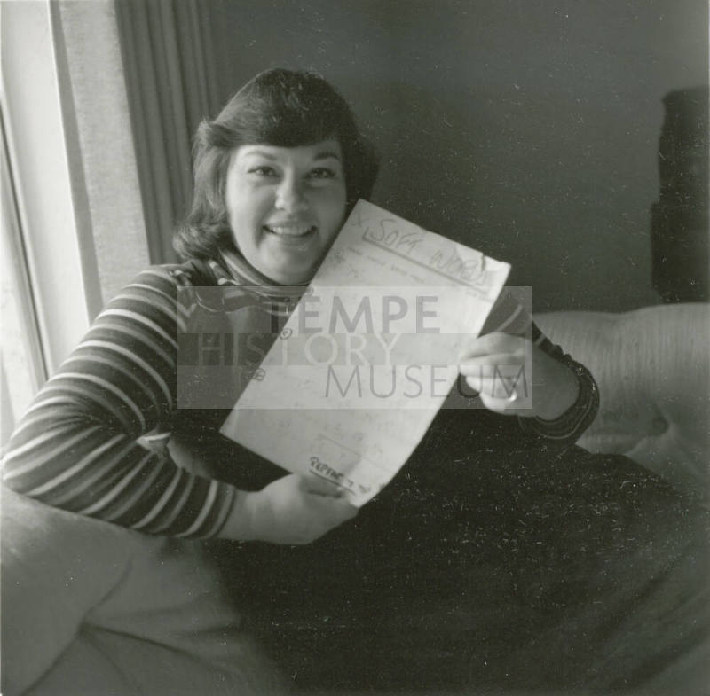Show Biz In Her Blood - Tempe Daily News - March 13, 1978