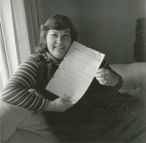 Show Biz In Her Blood - Tempe Daily News - March 13, 1978