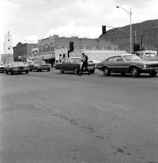 Traffic Shuffle - Tempe Daily News - March 8, 1978 - (1 of 2)