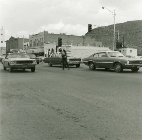 Traffic Shuffle - Tempe Daily News - March 8, 1978 - (2 of 2)