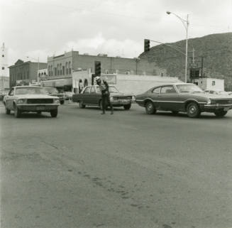 Traffic Shuffle - Tempe Daily News - March 8, 1978 - (2 of 2)