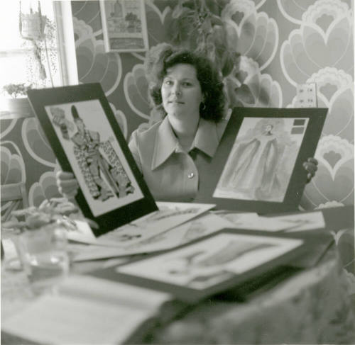 Theatre A Sew-Sew Career, Rebecca Atkins - Tempe Daily News - March 13, 1978