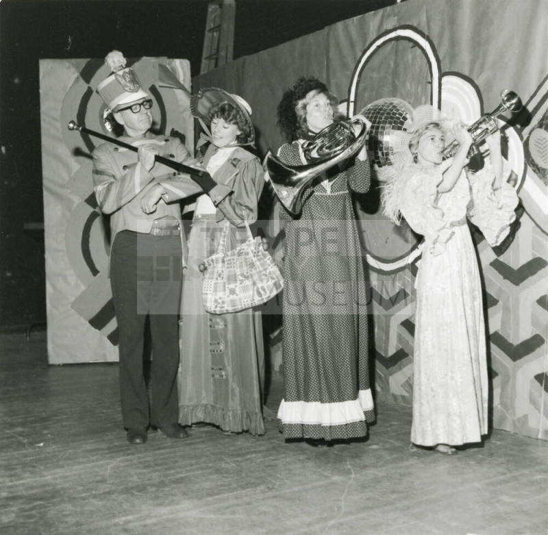 Hello Dolly! - Tempe Daily News, March 20, 1978