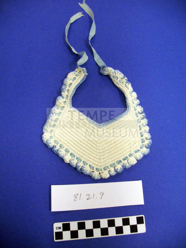 Baby's bib
