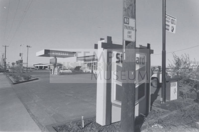 Standard Gasoline Station - 3233 South Mill Avenue, Tempe, Arizona