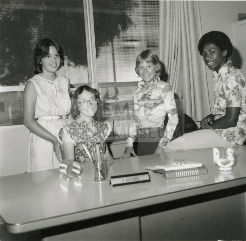 Farewell To Gililland -- May 1978