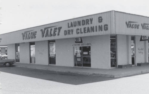 Valve Valet Dry Cleaners and Laundry - 3300 South Mill Avenue, Tempe, Arizona