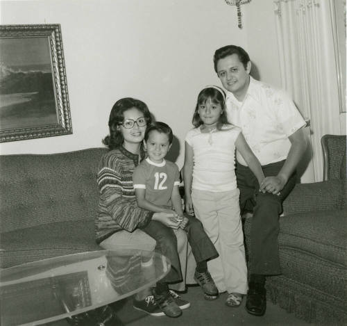 Duran Family Photo -- April 1978
