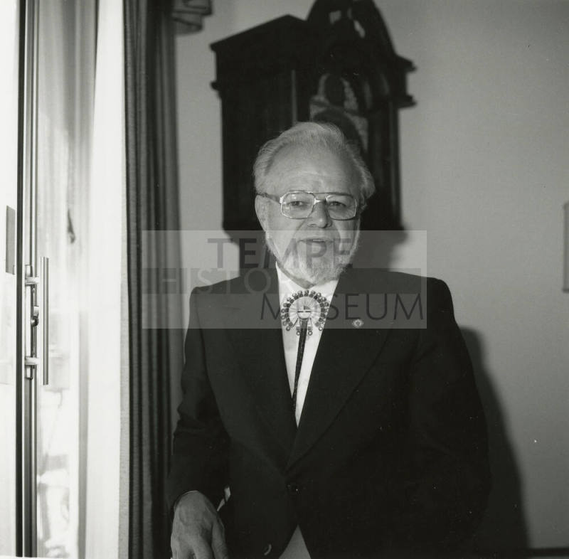 Tempe's Citizen of The Year:  Art Livingston - Tempe Daily News - April 11, 1978 - (1 of 2)