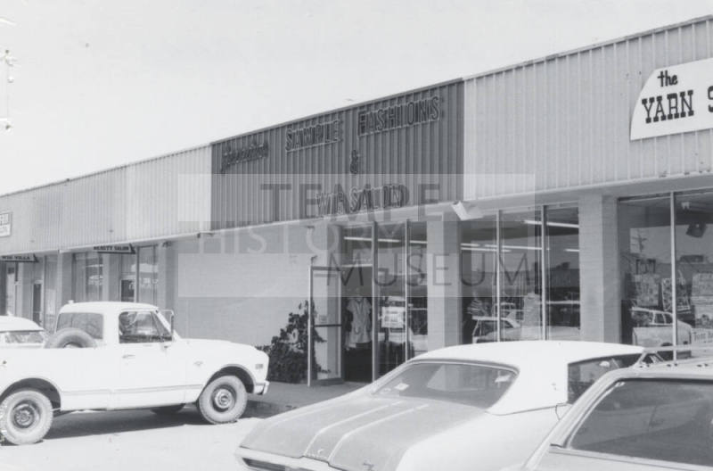 Jennie's Sample Fashion and Wig Salon - 3300 South Mill Avenue, Tempe, Arizona