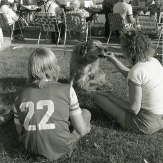 A Dog's Life - Tempe Daily News - April 18, 1978