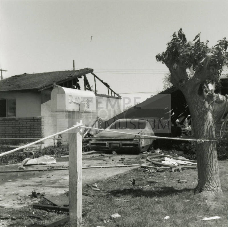 Mesa Tragedy - Tempe Daily News - April 14, 1978 - (3 of 3)