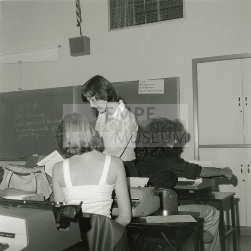Marianne Mitchell - Tempe Daily News - April 18, 1978