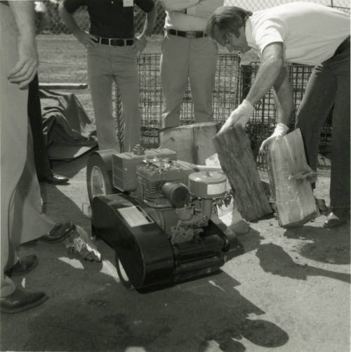 Paul Bunyan Displaced. - Tempe Daily News, April 18 1978
