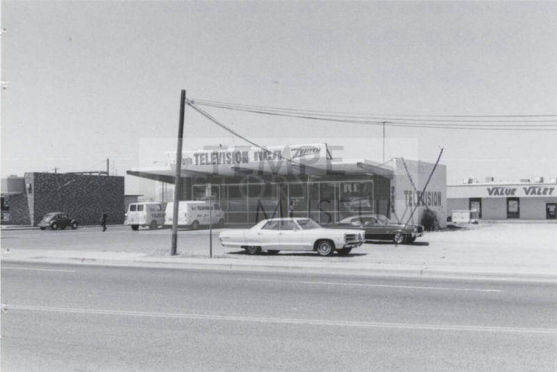 Van's Television Sales and Service - 3300 South Mill Avenue, Tempe, Arizona