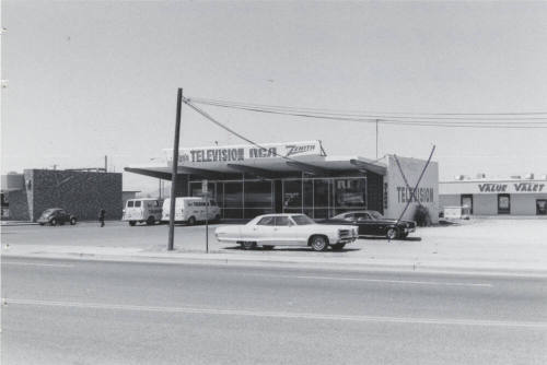 Van's Television Sales and Service - 3300 South Mill Avenue, Tempe, Arizona