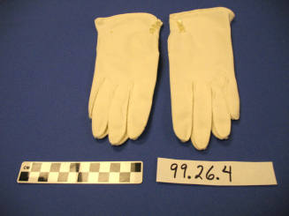 Ladies gloves