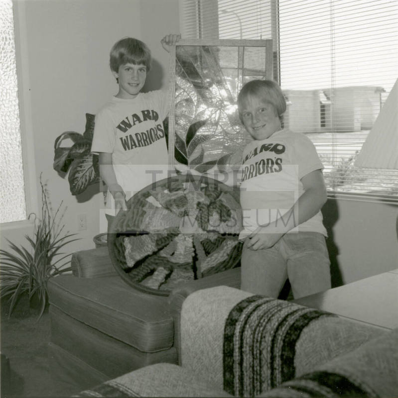 Could Be Yours. - Tempe Daily News, April 27 1978