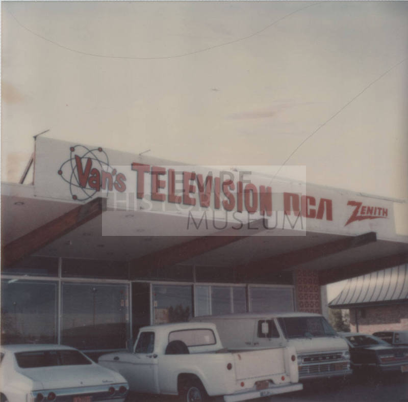 Van's Television Sales and Service - 3300 South Mill Avenue, Tempe, Arizona
