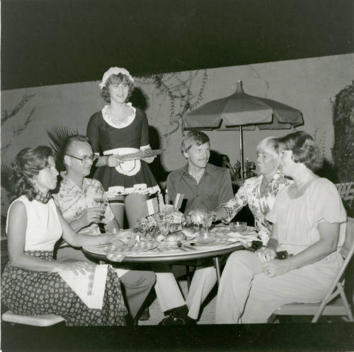 An Evening In Paris...- Tempe Daily News - May 23, 1978