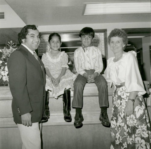 Dancers Help Dedicate A Library - Tempe Daily News 05/09/1978