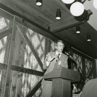 Making a Point - Tempe Daily News - May 9, 1978 (2 of 4)