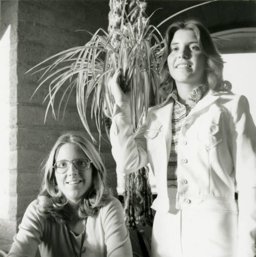 ABWA Presents Scholarship Girls - Tempe Daily News - May 12, 1978