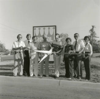A 'Regal' Ribbon Cutting. - Tempe Daily News, May 20 1978