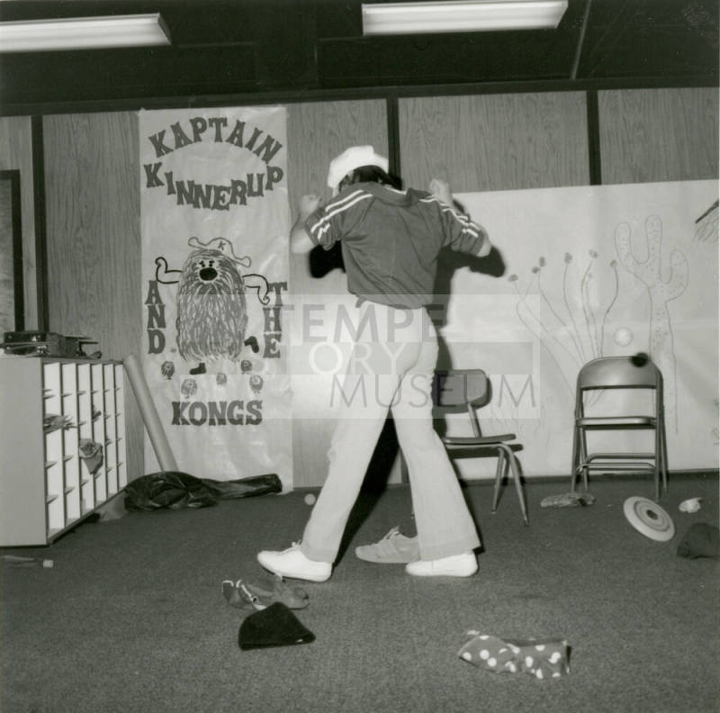 Students Produce Own... - Tempe Daily News, May 22 1978