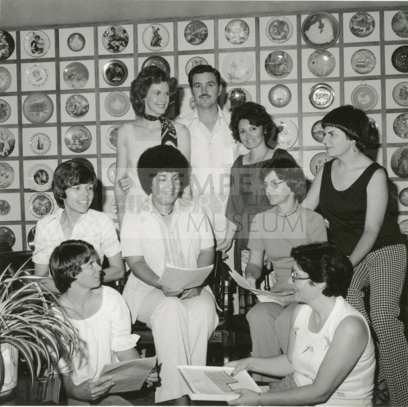 Reunion Crew. - Tempe Daily News, May 19 1978