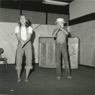 Students Produce Own... - Tempe Daily News, May 22 1978