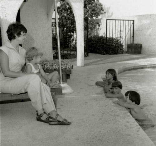 Pool Watch. - Tempe Daily News, May 25 1978
