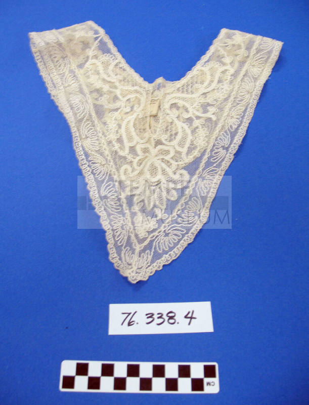 Collar