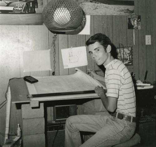 House That Guy Built -- Tempe Daily News, June 2, 1978