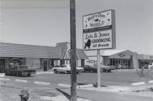 Wash 'N Clean World Laundry - 3422 South Mill Avenue, Tempe, Arizona