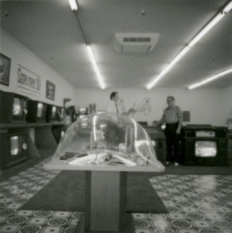 Unidentified Television / Electronics Store - 2 of 2