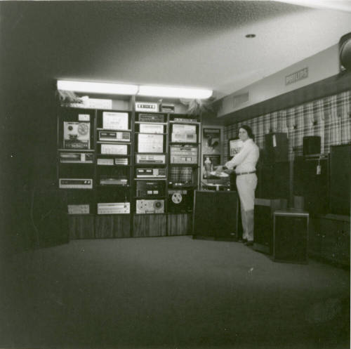 Waking Up To Hi Fi - Tempe Daily News - June 20, 1978 - (2 of 2)