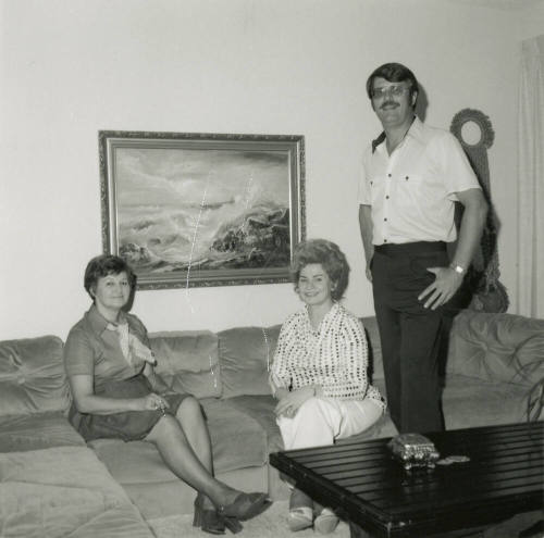 Collecting A Prize - Tempe Daily News - June 1978