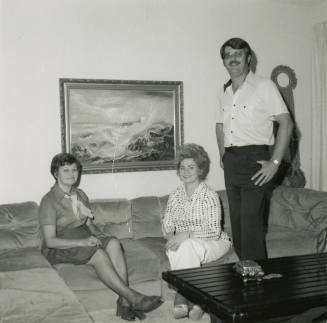 Collecting A Prize - Tempe Daily News - June 1978
