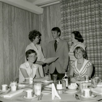 Personnel Professionals - Tempe Daily News - June 21, 1978