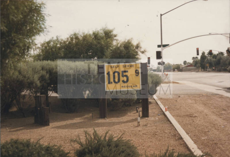 Gordon Shell Gasoline Station - 5125 South Mill Avenue, Tempe, Arizona
