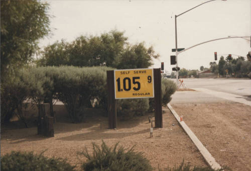 Gordon Shell Gasoline Station - 5125 South Mill Avenue, Tempe, Arizona