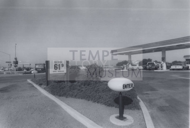 Gordon Shell Gasoline Station - 5125 South Mill Avenue, Tempe, Arizona