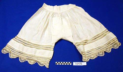 Underpants, Crocheted And Tucking