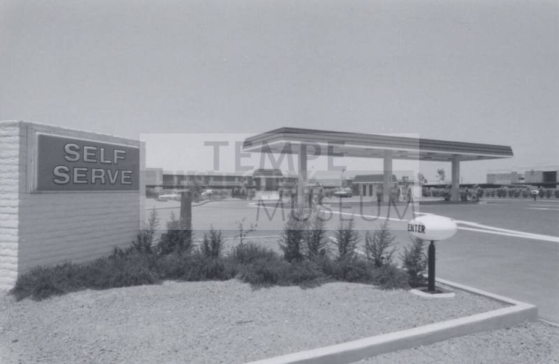 Gordon Shell Gasoline Station - 5125 South Mill Avenue, Tempe, Arizona